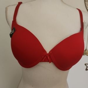 Women's Bra gentle Push Up Red Bra Size 38B, NEW WITH TAGS